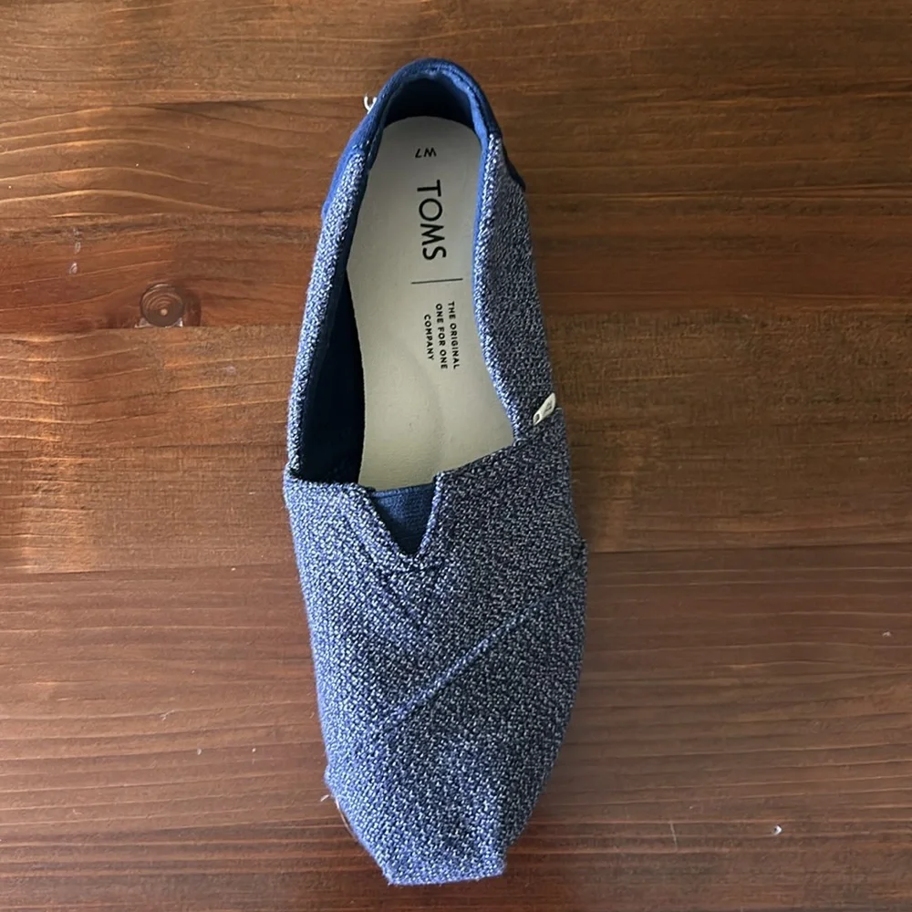 Ladies Toms Navy Classic Shoes - Picture 12 of 13